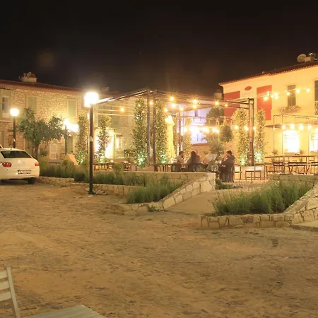 Alacati Lucky Angel Bed & Breakfast Cesme
