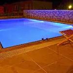 Alacati Lucky Angel Couette-café 4*